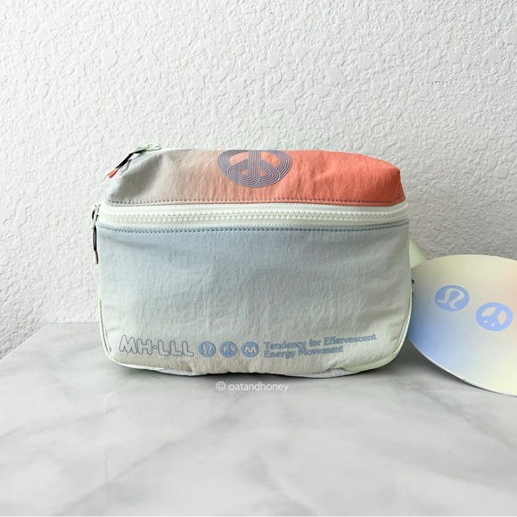 lululemon x Madhappy Clean Lines Belt Bag 2L - Picture 2 of 8